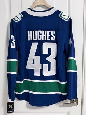 BNWT Authentic Fanatics Vancouver Canucks Quinn Hughes Orca Jersey Size Small